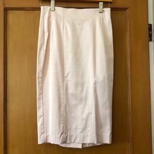 Pink form fitting skirt! Size 0!